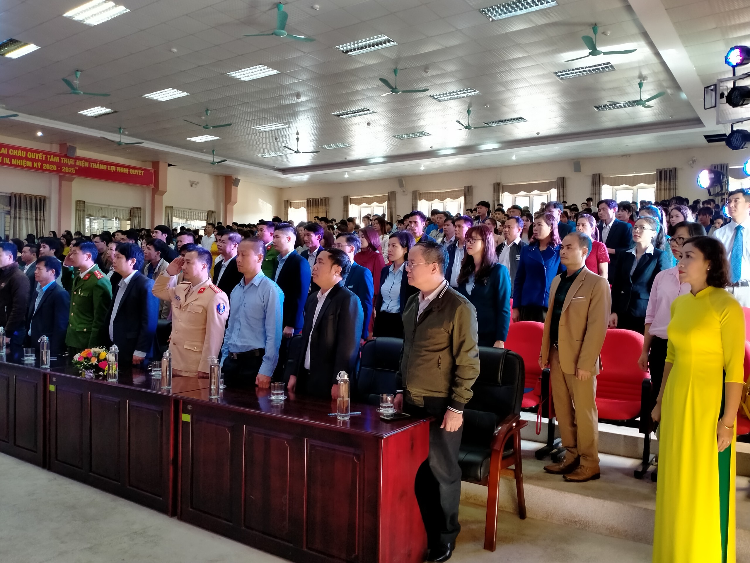 Kỷ niệm 38 năm ngày nhà giáo Việt Nam 20/11/1982 -